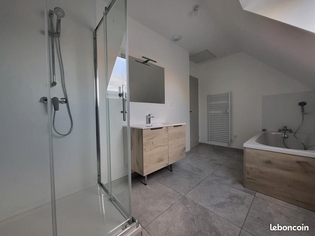 Maison à louer, 92m², Vaudricourt