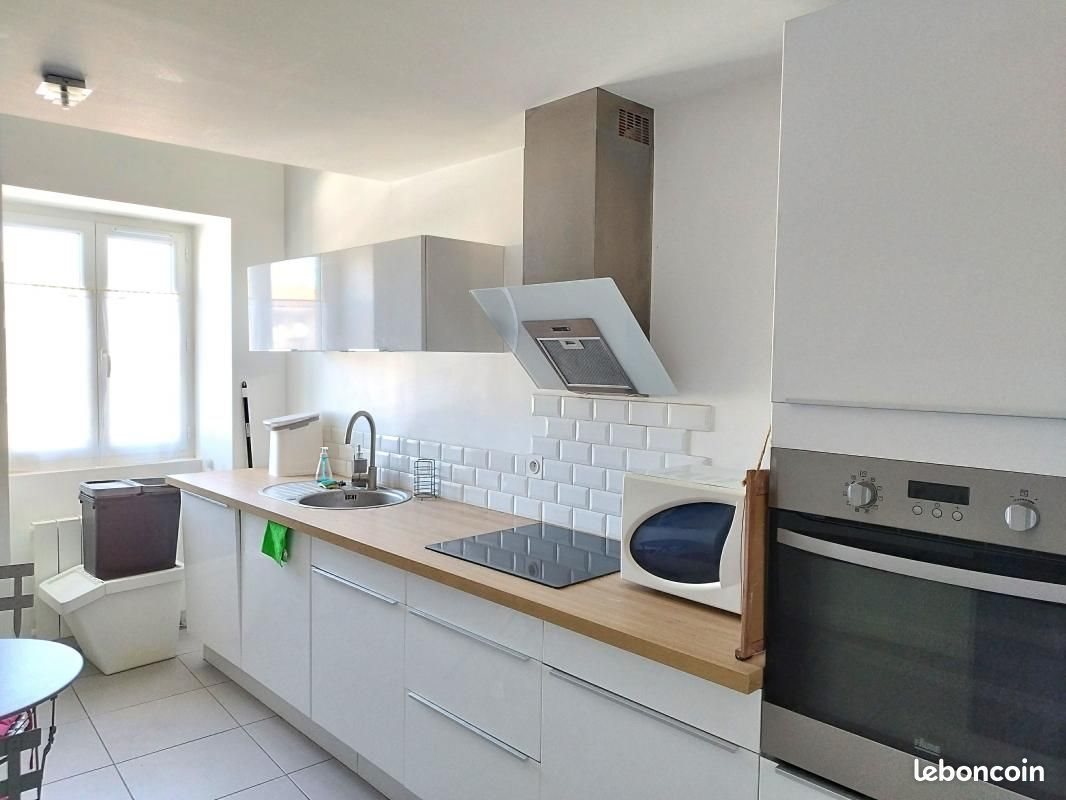 Maison à louer, 40m², Saint-Symphorien-d'Ozon