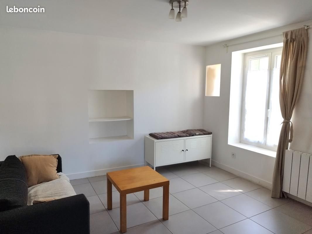 Maison à louer, 40m², Saint-Symphorien-d'Ozon