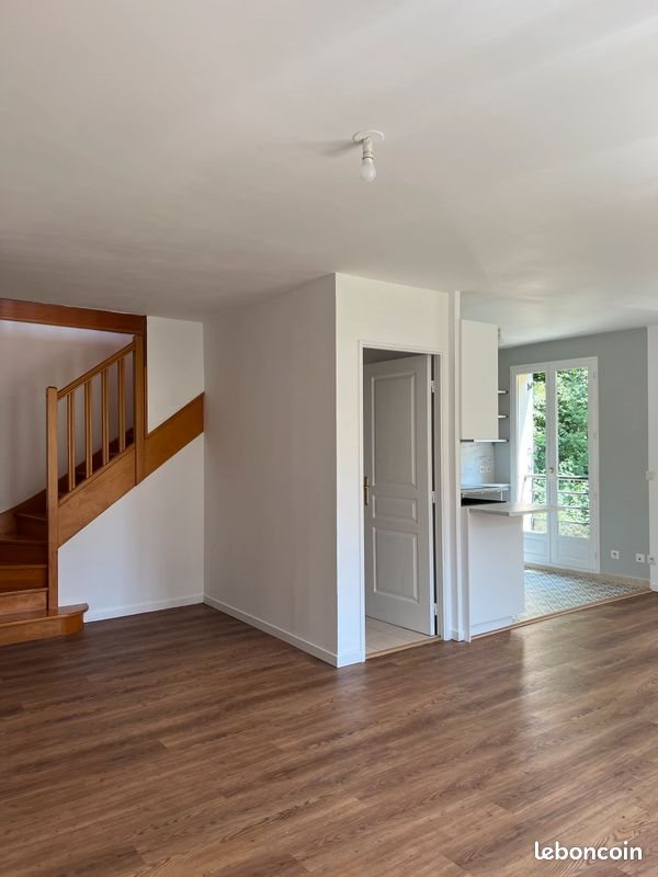 Appartement à louer, 72m², Beaumont-sur-Oise