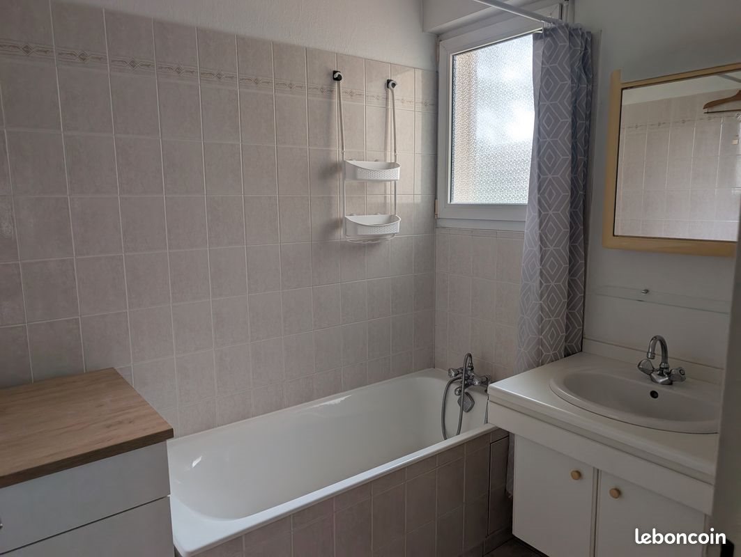 Appartement à louer, 30m², Péronnas