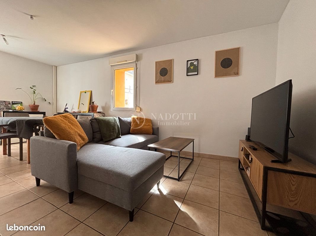 Maison à vendre, 63m², Lauris