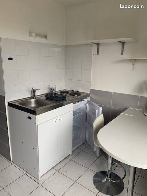 Appartement à louer, 12m², Nîmes