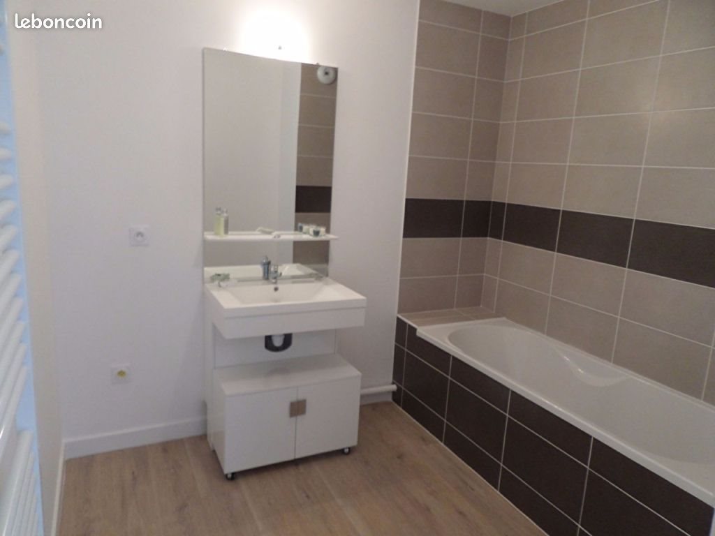 Appartement à louer, 60m², Clermont-Ferrand