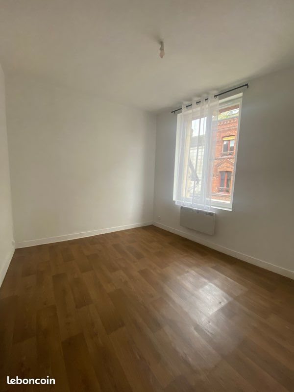 Maison à louer, 51m², Livarot