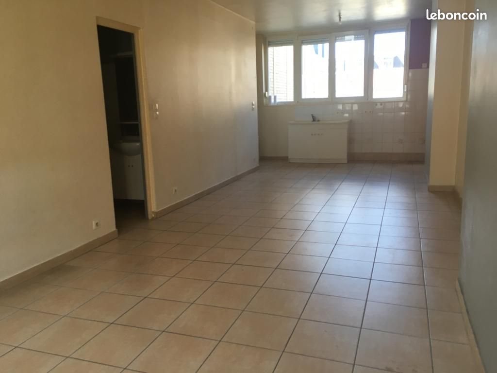 Appartement à vendre, 249m², Saint-Quentin