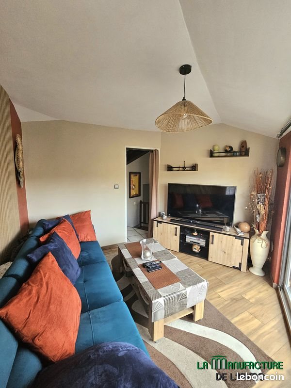 Appartement à vendre, 67m², Le Chambon-Feugerolles