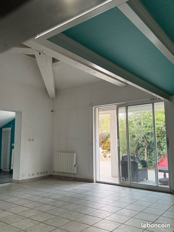 Maison à louer, 71m², Marseille 8ème