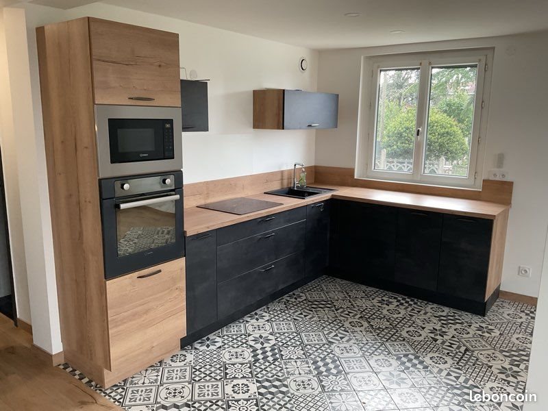 Appartement à louer, 64m², Unieux