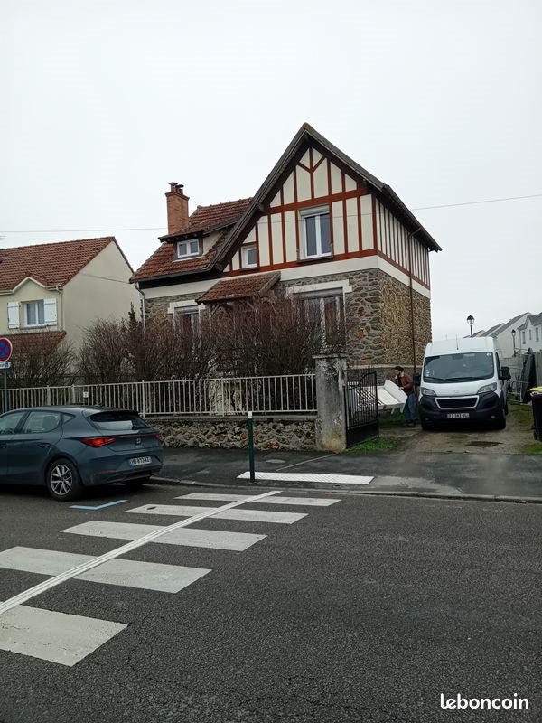 Maison à louer, 135m², Verneuil-l'Etang