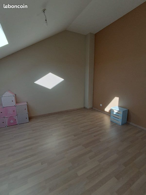 Appartement à louer, 108m², Valdahon