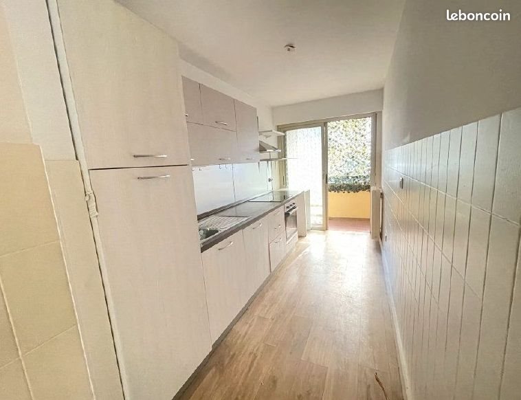 Appartement à louer, 63m², Nice