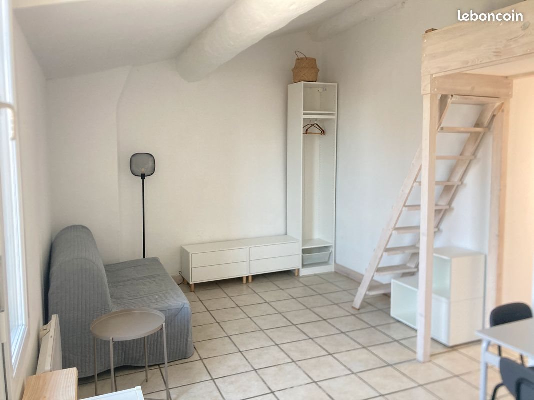 Appartement à louer, 22m², Marseille 6ème
