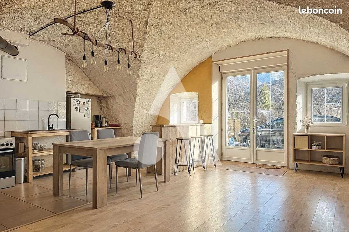 Maison à vendre, 153m², Montmaur