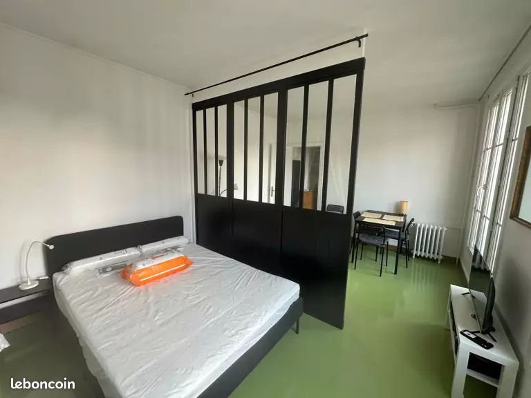 Appartement à louer, 35m², Paris 18ème