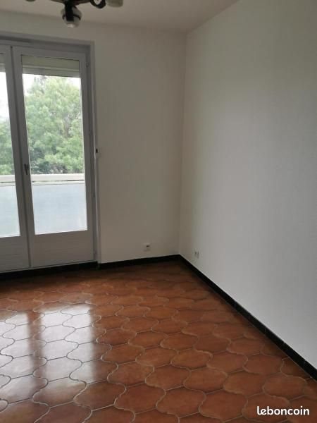 Appartement à louer, 31m², Saint-Genest-Lerpt