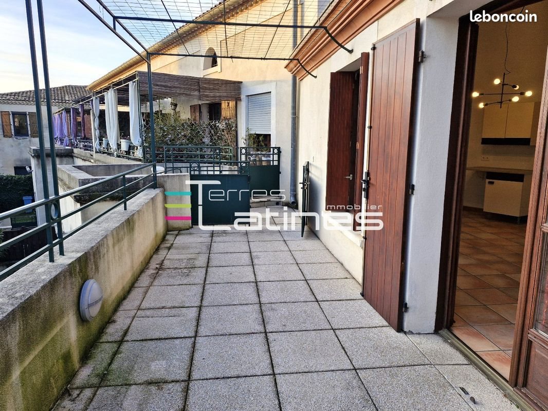 Appartement à louer, 64m², Manduel