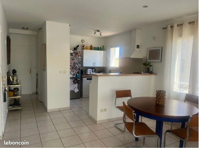 Appartement à louer, 90m², Sainte-Marie