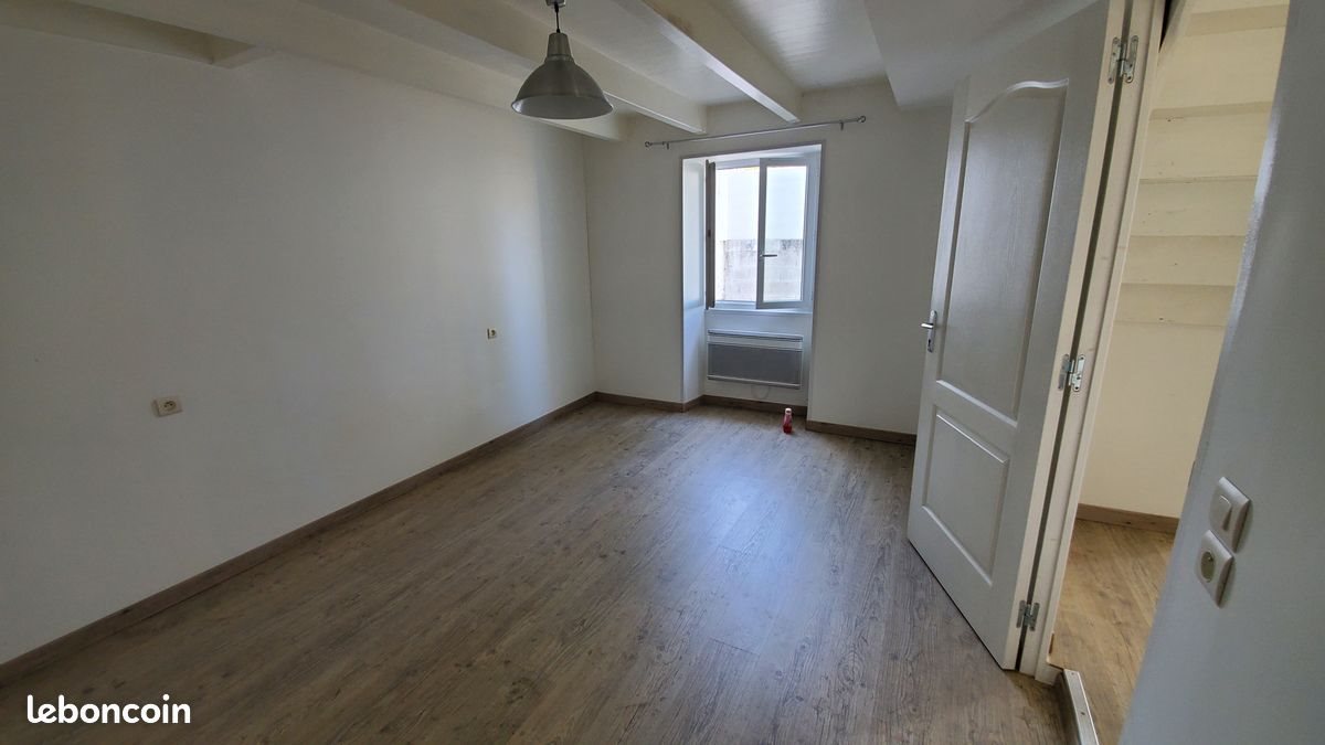Maison à louer, 70m², Saint-Jean-d'Angély