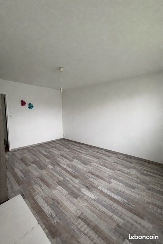 Appartement à louer, 35m², Valentigney