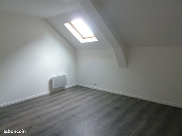 Appartement à louer, 57m², Saint-Caradec