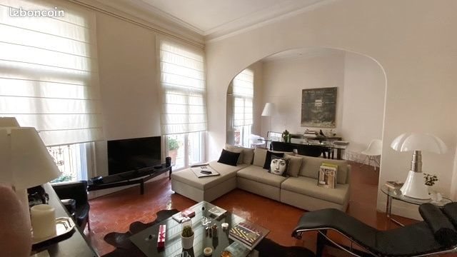 Appartement à louer, 122m², Nîmes
