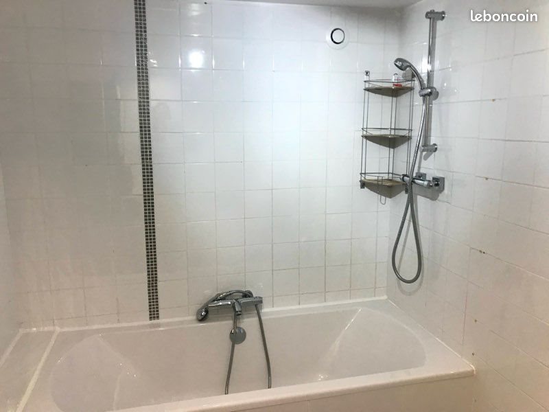 Appartement à louer, 80m², Simiane-Collongue