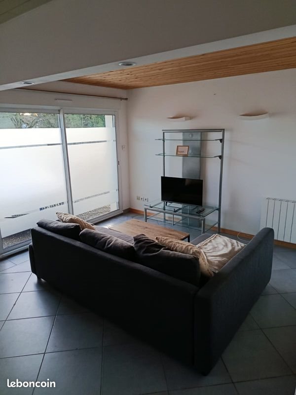 Maison à louer, 77m², Saint-Etienne-de-Mer-Morte