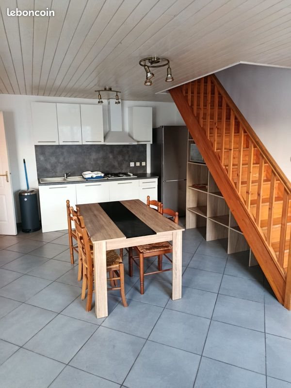 Maison à louer, 77m², Saint-Etienne-de-Mer-Morte