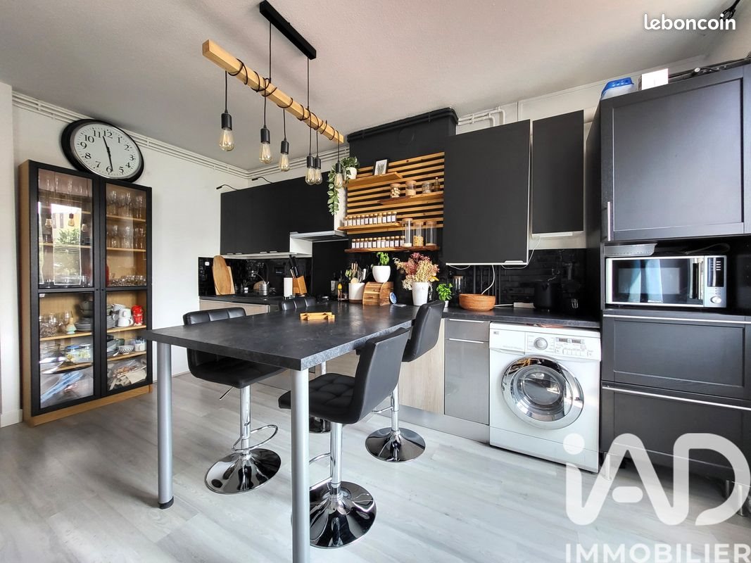 Appartement à vendre, 71m², Saint-Etienne