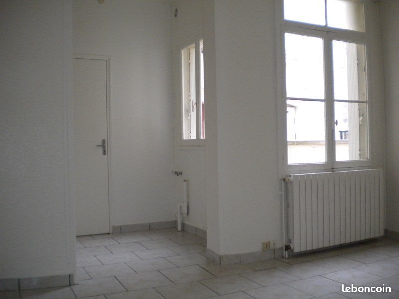 Appartement à louer, 21m², Saint-Quentin