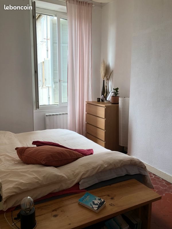Appartement à louer, 45m², Marseille 8ème