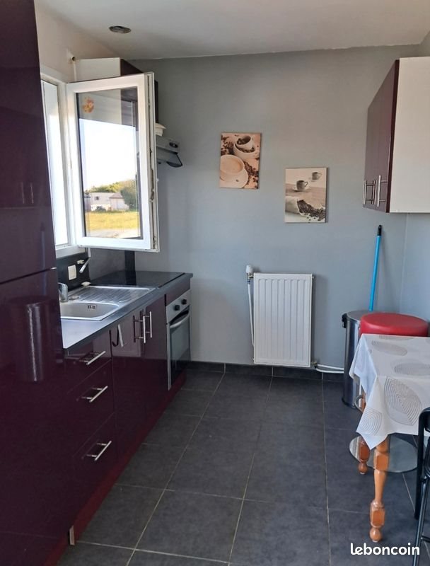 Appartement à louer, 30m², Tréglamus