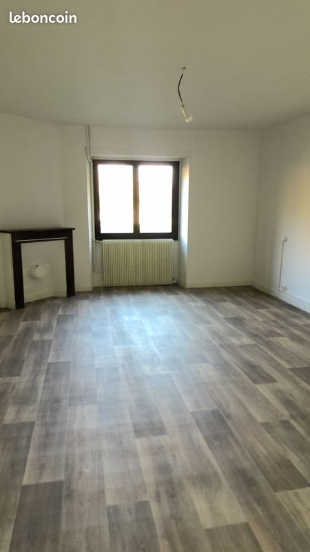 Appartement à louer, 110m², Saint-Front-sur-Lémance