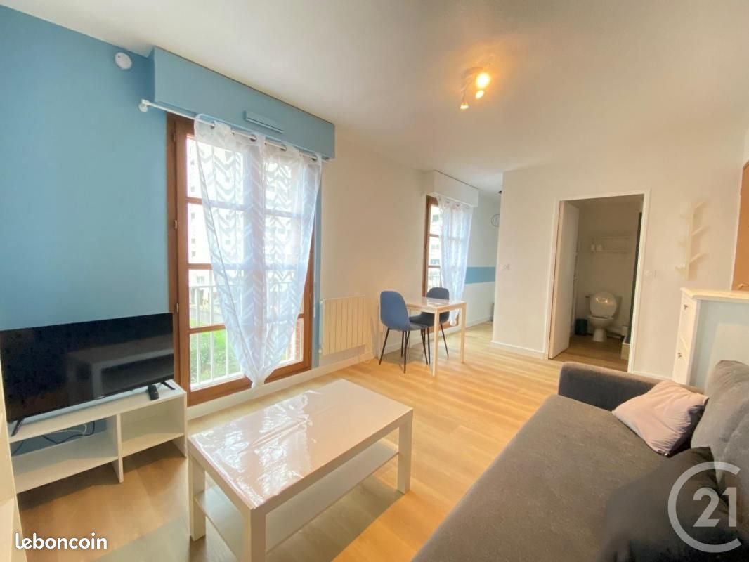 Appartement à louer, 20m², Saint-Etienne