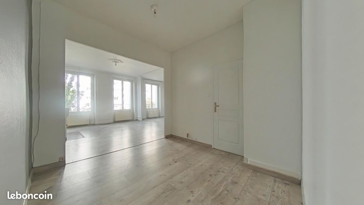 Appartement à louer, 65m², Saint-Etienne
