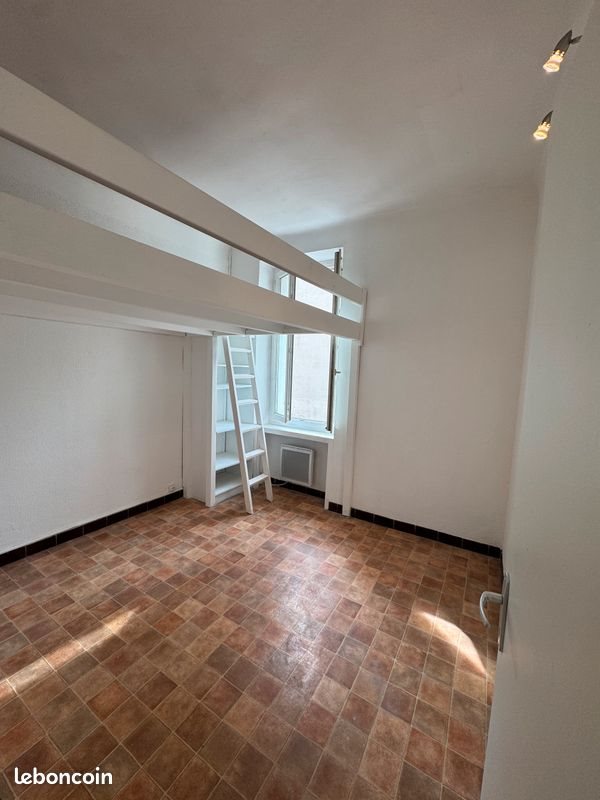 Appartement à louer, 34m², Marseille 10ème