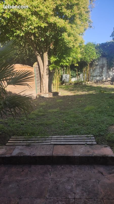 Appartement à louer, 68m², Plassac