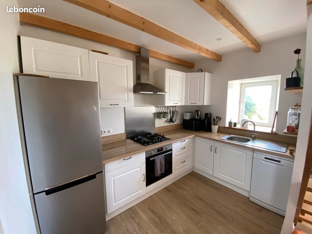 Maison à louer, 75m², Sibiril