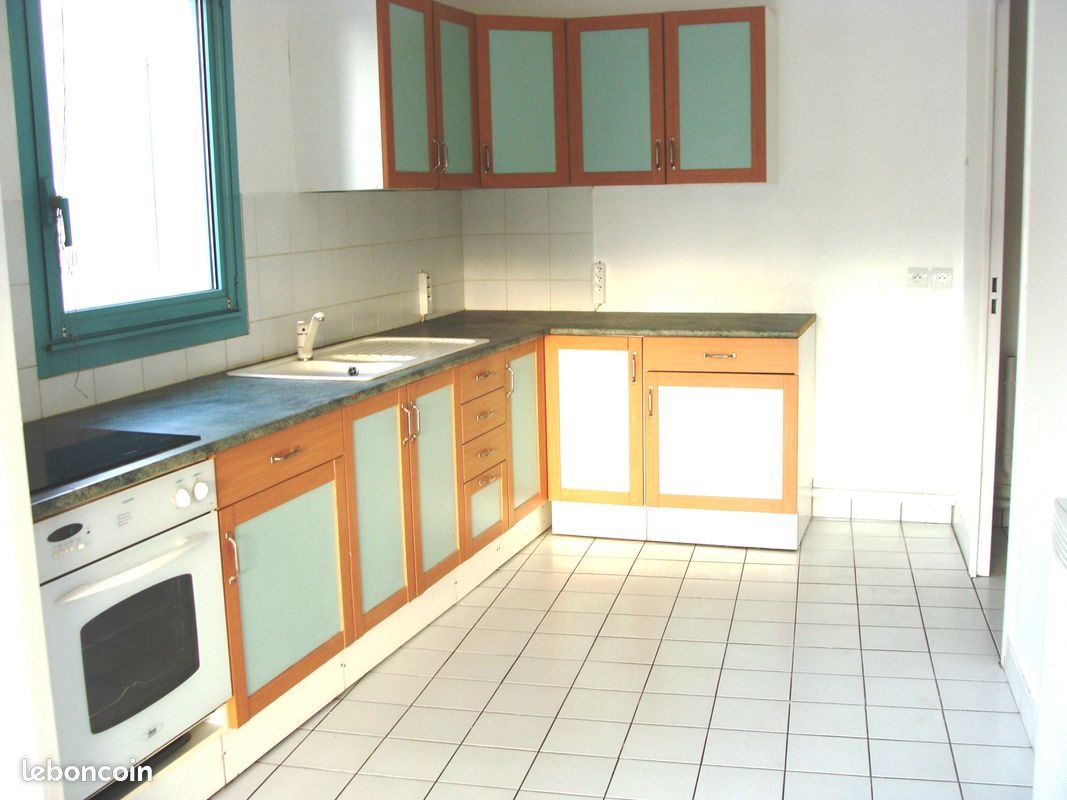 Appartement à louer, 97m², Saint-Renan