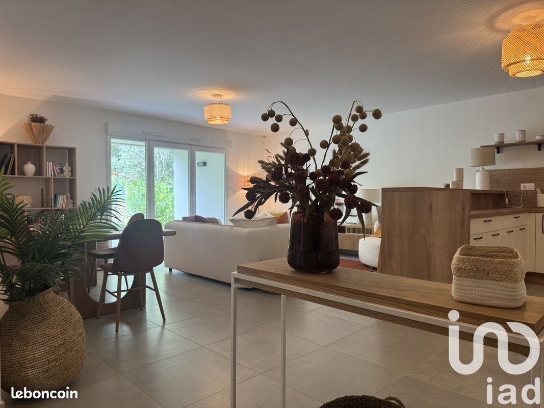 Appartement à vendre, 97m², Nîmes