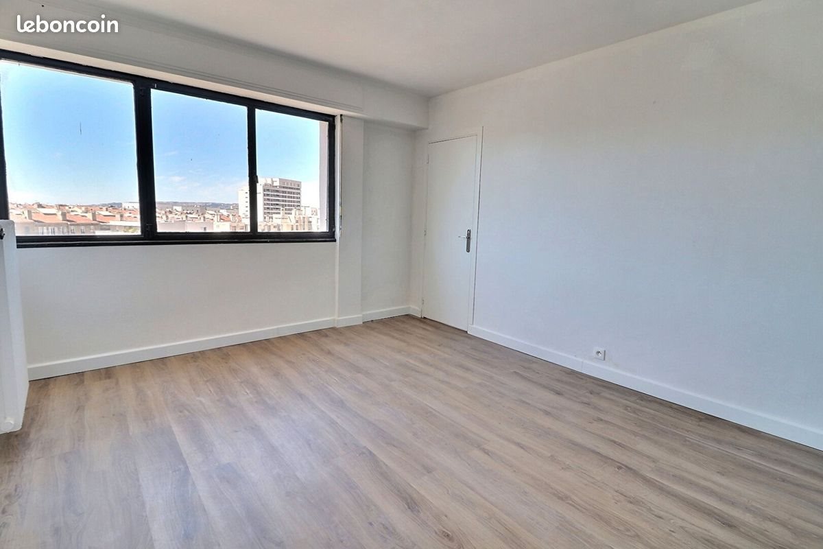 Appartement à louer, 43m², Marseille 3ème