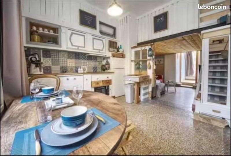 Appartement à louer, 37m², Nîmes