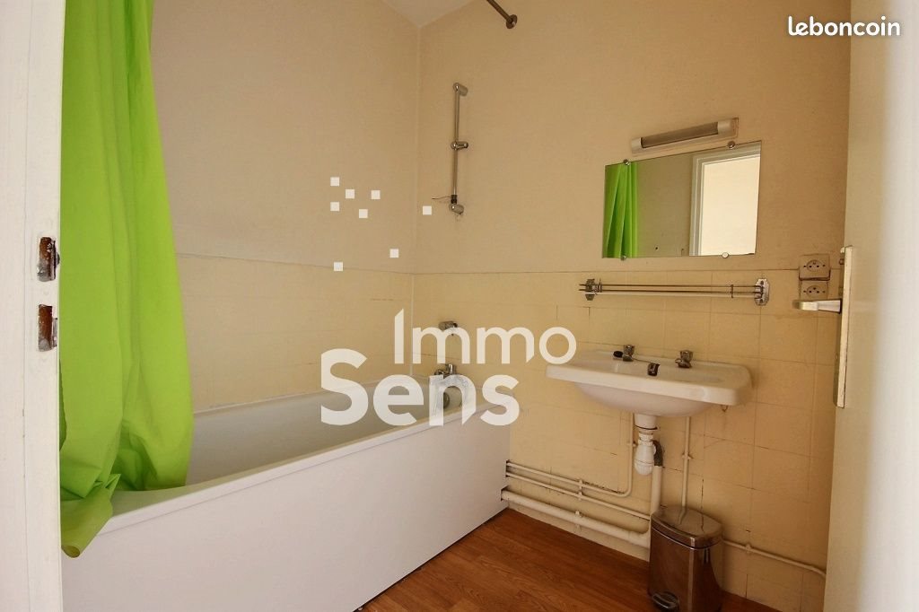 Appartement à louer, 25m², Lille