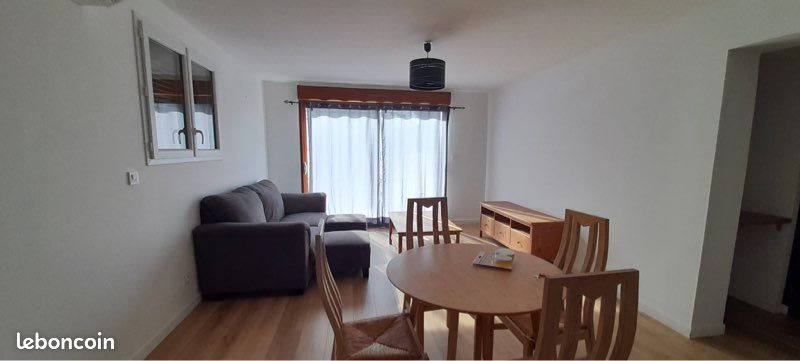 Appartement à louer, 57m², Revel
