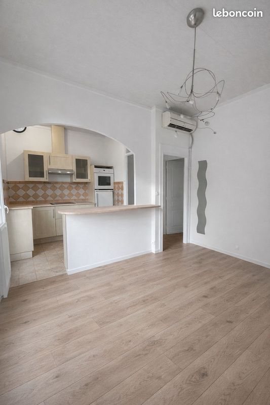 Appartement à louer, 35m², Menton