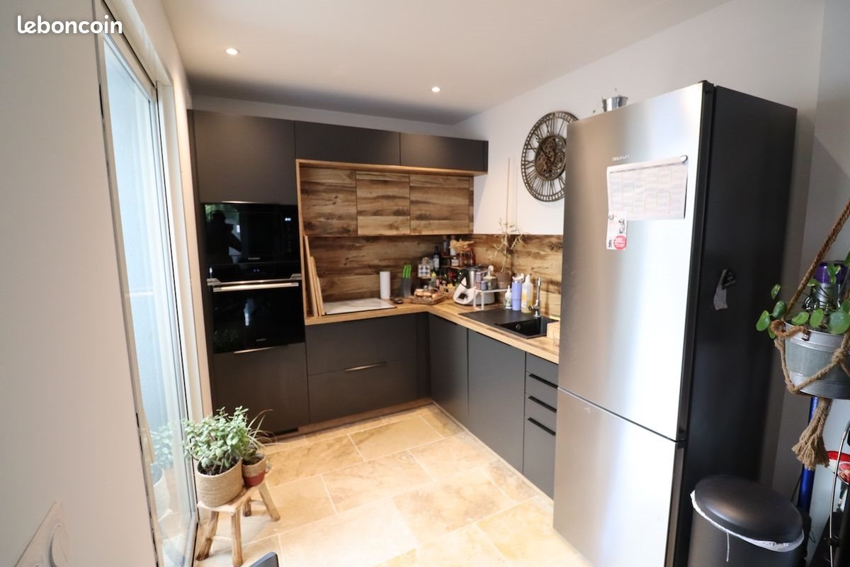 Maison à louer, 72m², Aigues-Mortes