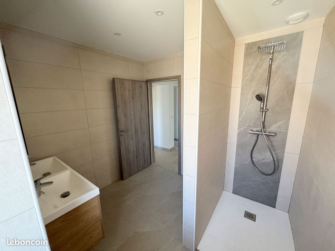 Appartement à louer, 115m², Fouligny