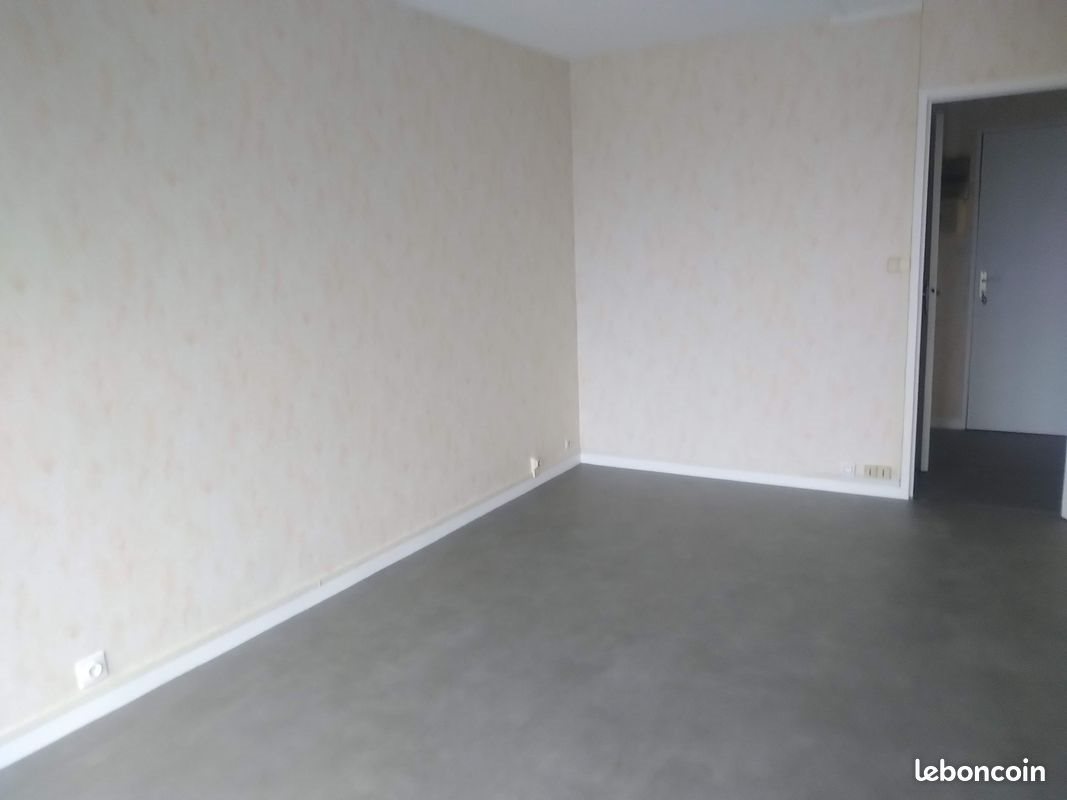 Appartement à louer, 49m², Sées