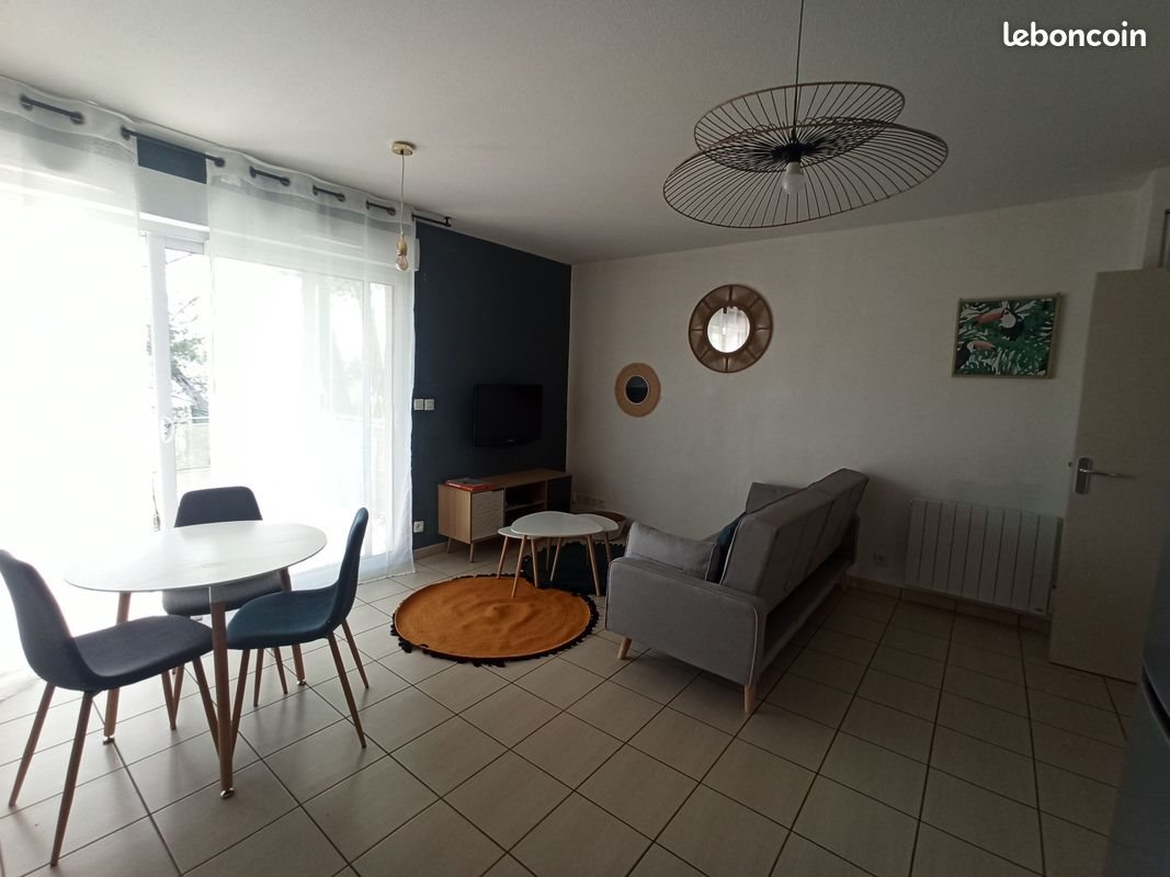 Appartement à louer, 58m², Nîmes